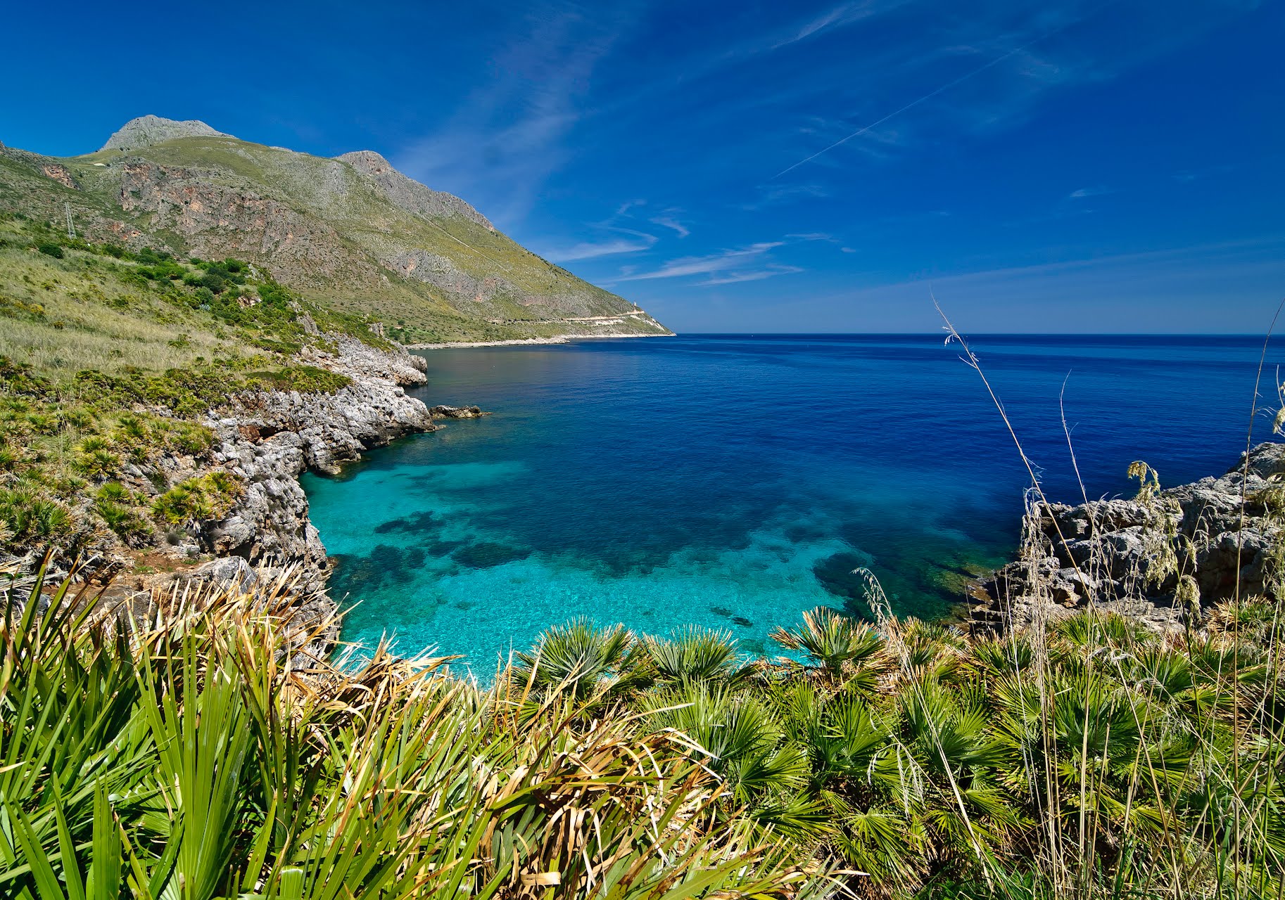 Aprile-allo-Zingaro-Cala-Marinella