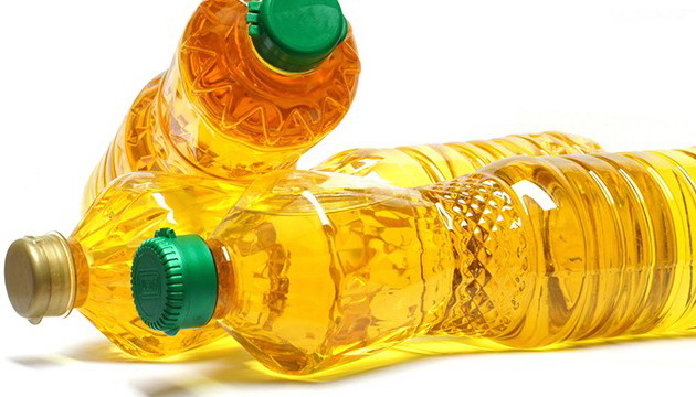 olio in bottiglie