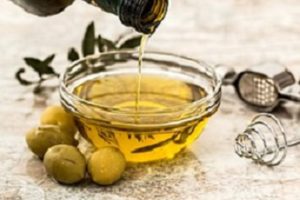 Olio di oliva: come conservarlo